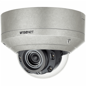 Вандалозащищенная 5Мп IP-камера Wisenet XNV-8080RS с ИК-подсветкой